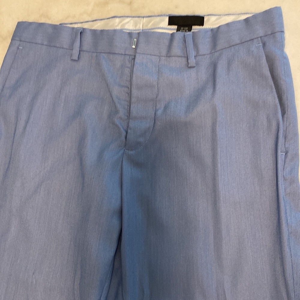 H&M Men’s Baby Blue Dress Pants 33R x 32” inseam